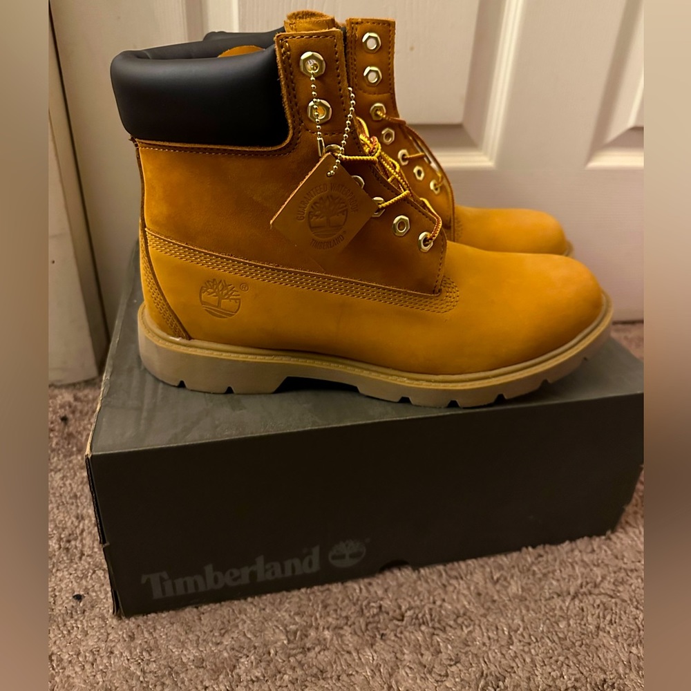💥MEN’S CLASSIC 6inch TIMBERLAND BOOTS💥 SIZE 10